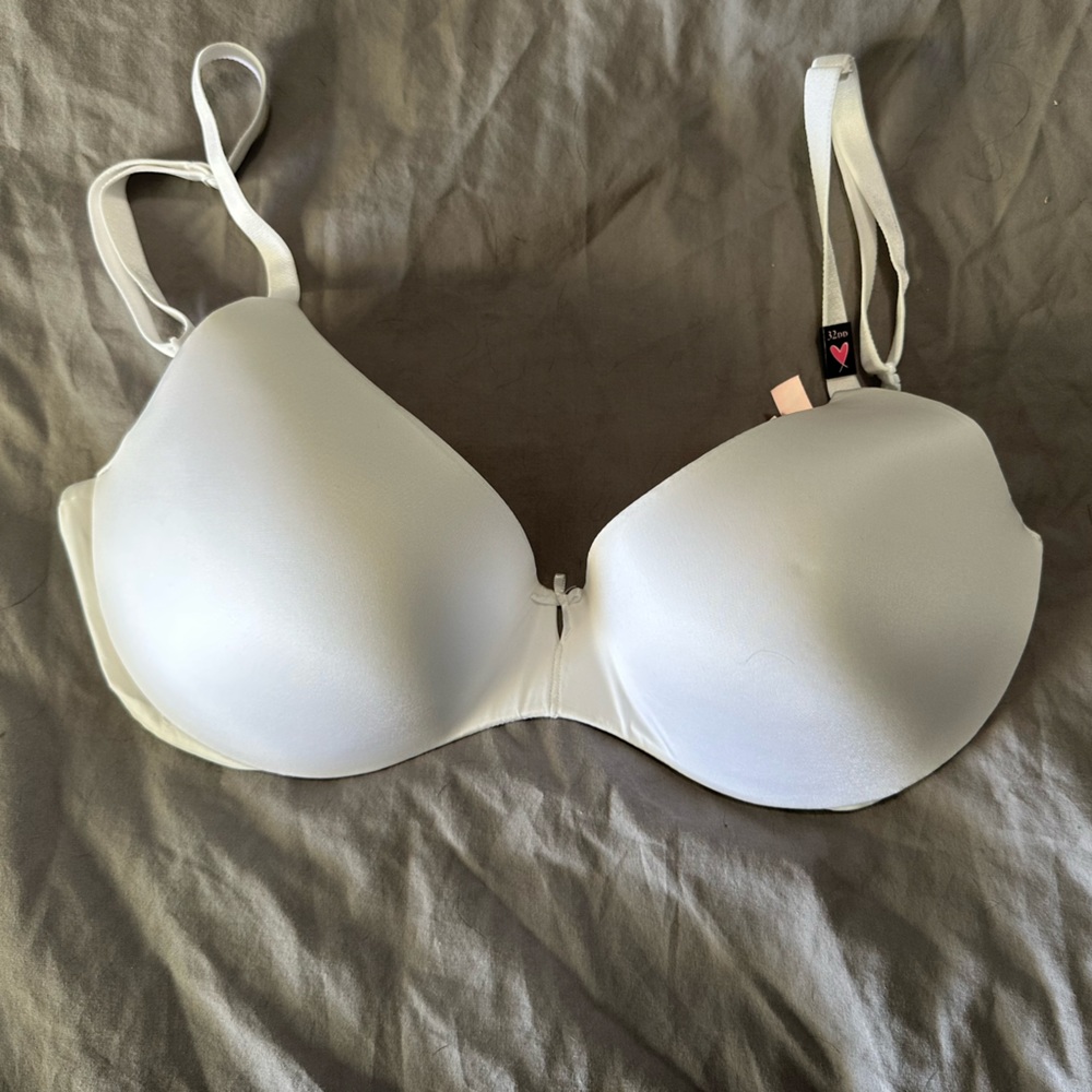 Victorias Secret Dream Angels Wicked Scoop Bra 32DD